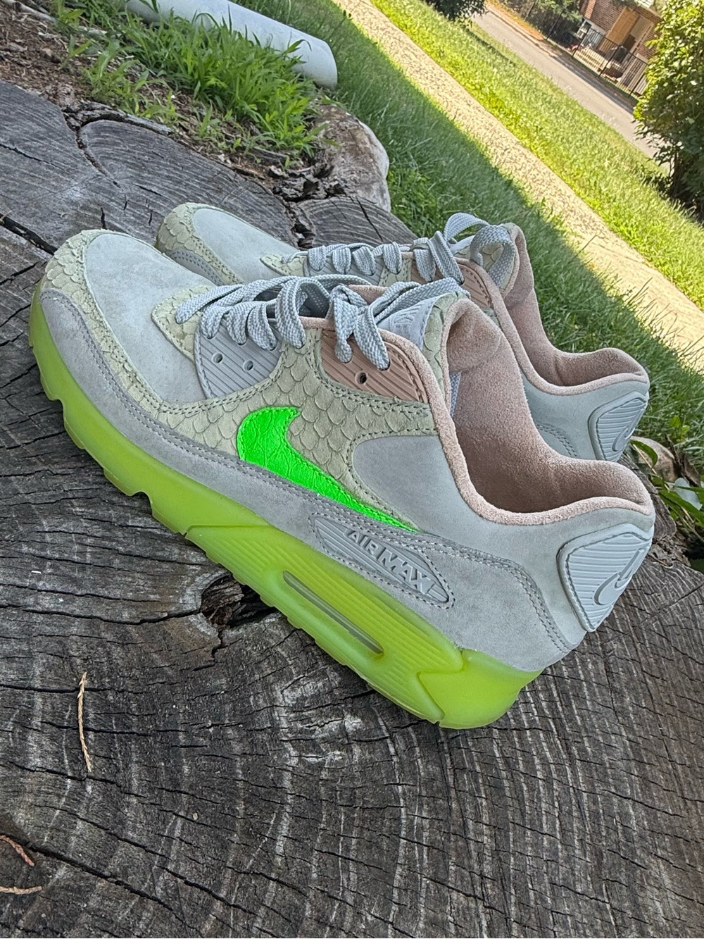 NIKE AIR MAX 90 CQ0786 001 PURE PLATINUM 8 SAFARI FORCE Men’s Size 8
